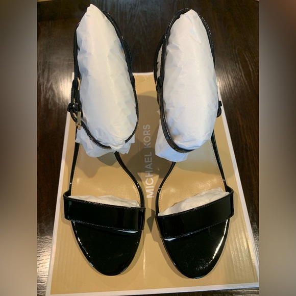 Michael Kors Simone mid sandal black NWT - Picture 5 of 6
